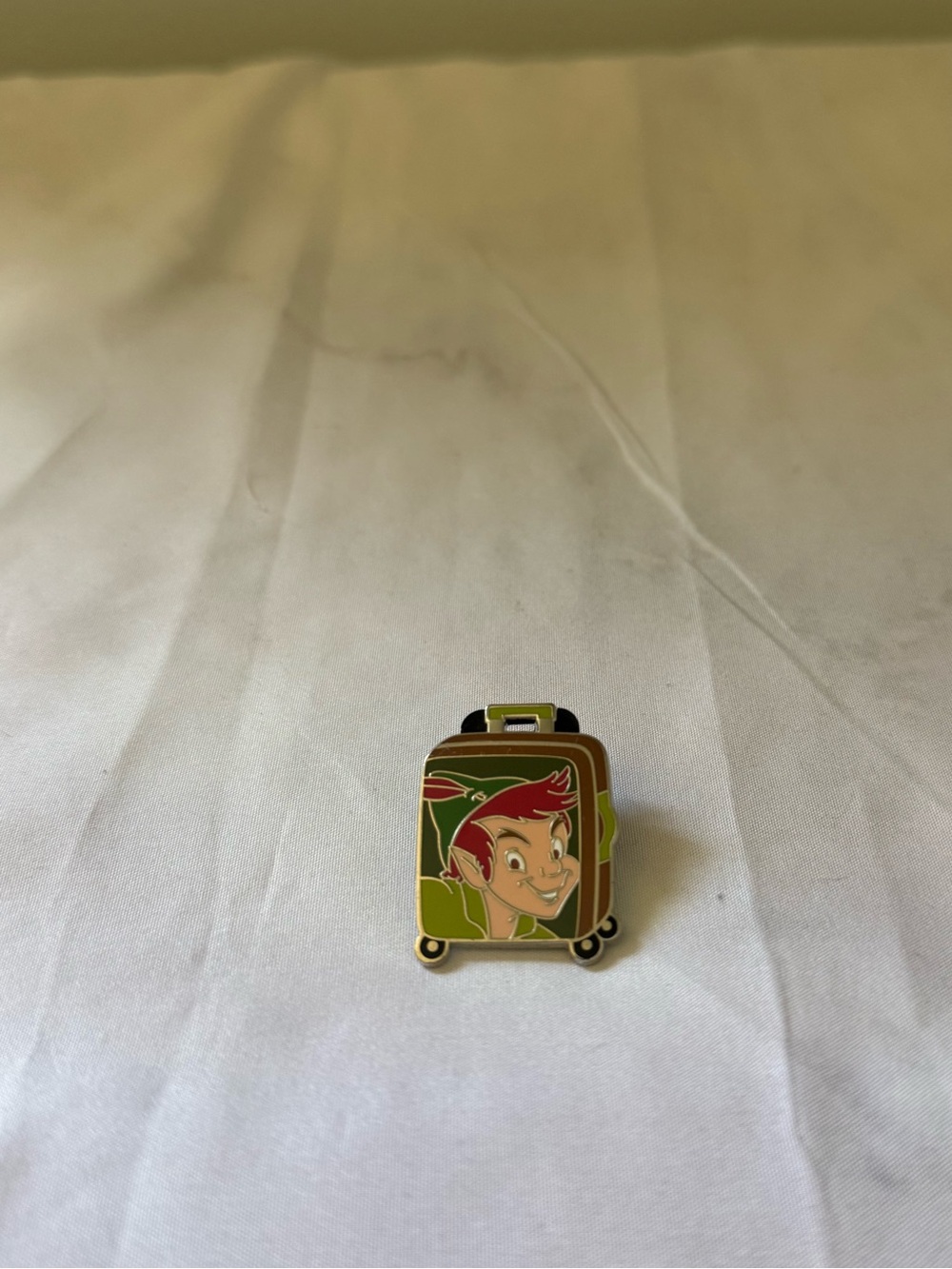 Peter Pan Disney Magical Mystery Pin: Suitcase Luggage